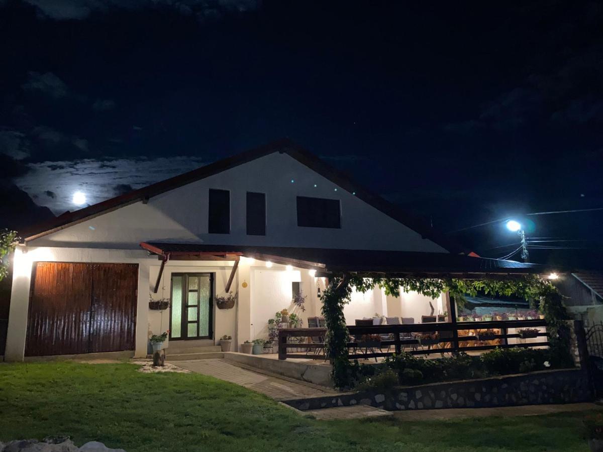 Casa De Vacanta Potoc Dış mekan fotoğraf